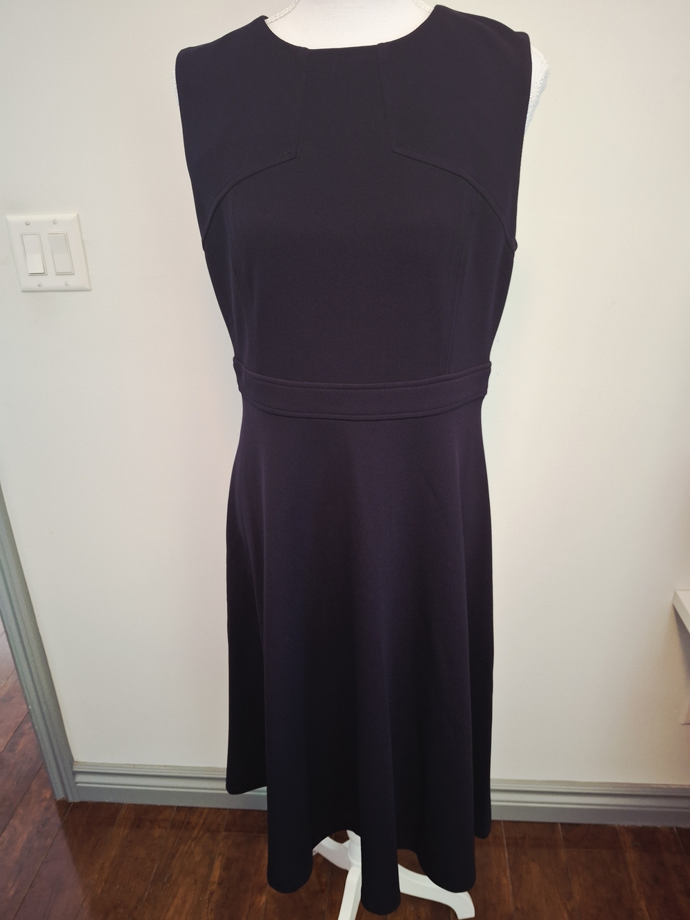Tommy Hilfiger Classic Navy A Line Full Bottom Dress. NWOT. Ladies Size 10.